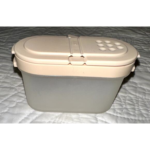 Tupperware Modular Double Flip Cap Spice Container Shakers (3) 1843 Beige Lids - Picture 3 of 5